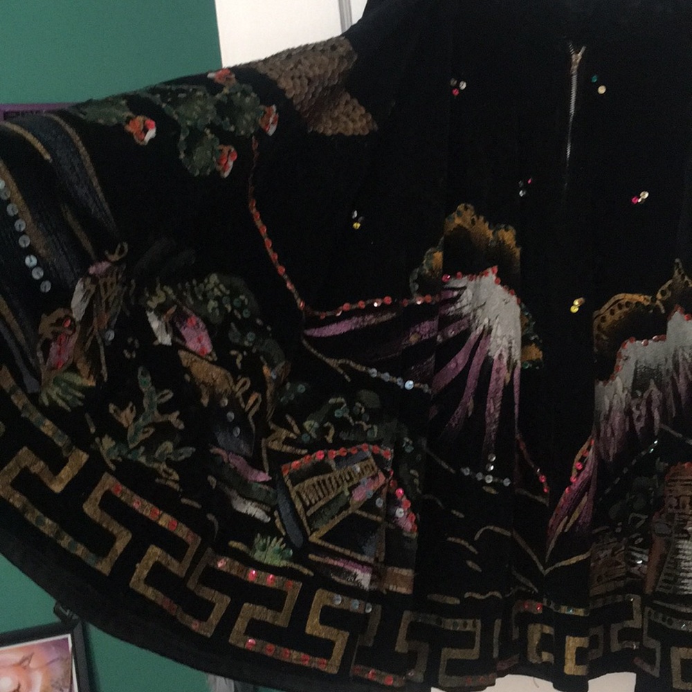 *** SOLD *** Hand Painted Mexican Circle Skirt - Picture 6 of 7